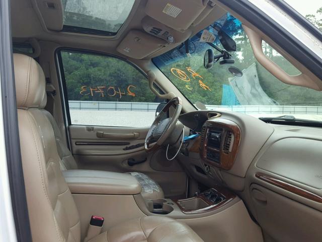 5LMRU27A7YLJ04820 - 2000 LINCOLN NAVIGATOR Biały zdjęcie 5