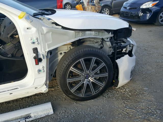 LYV402HK1HB139877 - 2017 VOLVO S60 PREMIE WHITE photo 9