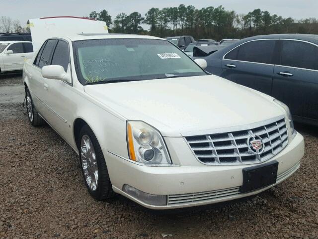 1G6KD57Y78U166142 - 2008 CADILLAC DTS WHITE photo 1