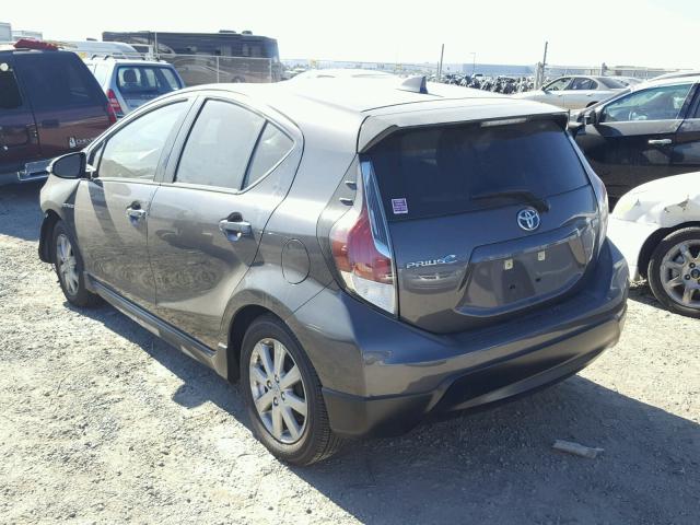 JTDKDTB37H1594632 - 2017 TOYOTA PRIUS C GRAY photo 3