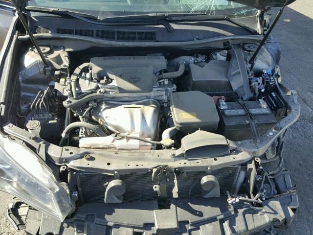 4T1BF1FK4FU934794 - 2015 TOYOTA CAMRY LE GRAY photo 7