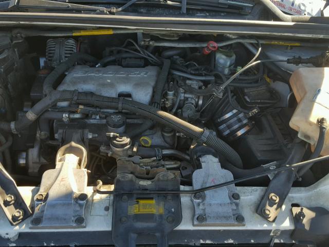 1GMDX03E11D149608 - 2001 PONTIAC MONTANA WHITE photo 7