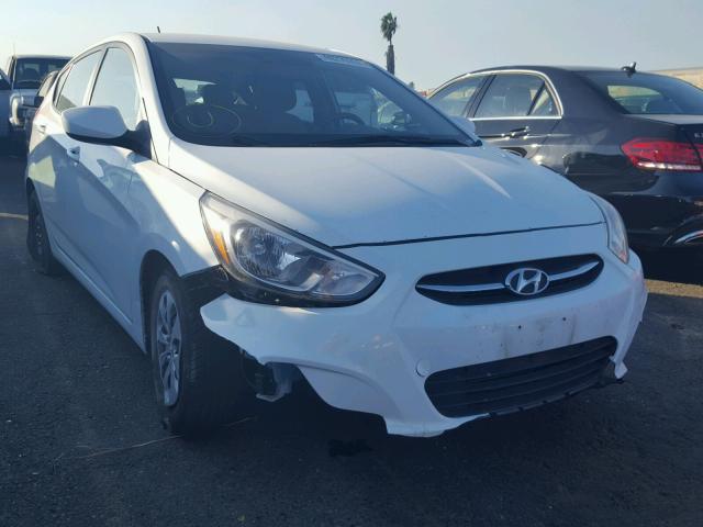 KMHCT5AEXFU206757 - 2015 HYUNDAI ACCENT GS WHITE photo 1