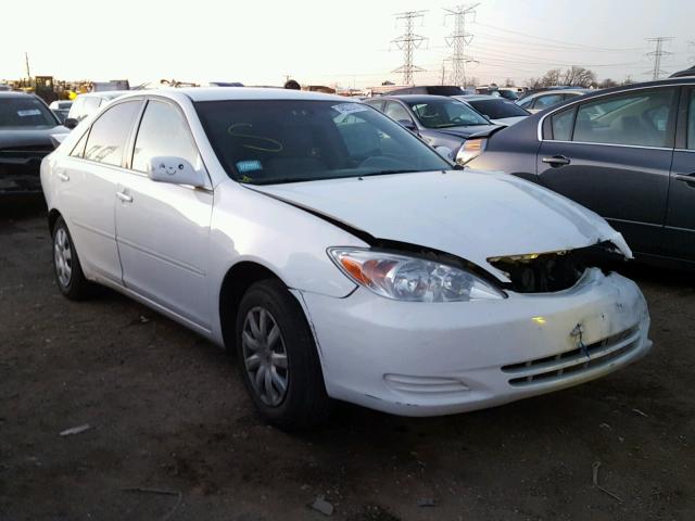 4T1BE32K52U013411 - 2002 TOYOTA CAMRY LE WHITE photo 1
