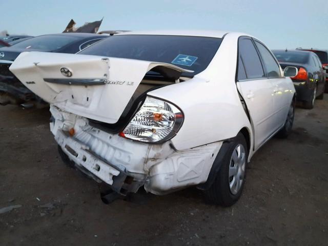 4T1BE32K52U013411 - 2002 TOYOTA CAMRY LE WHITE photo 4