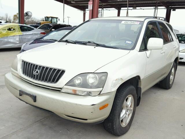 JT6HF10U8X0079493 - 1999 LEXUS RX 300 WHITE photo 2