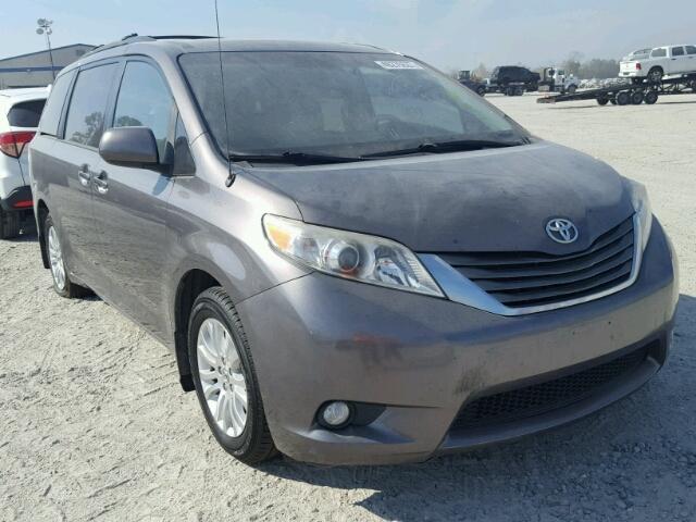 5TDYK3DC3DS350387 - 2013 TOYOTA SIENNA XLE GRAY photo 1