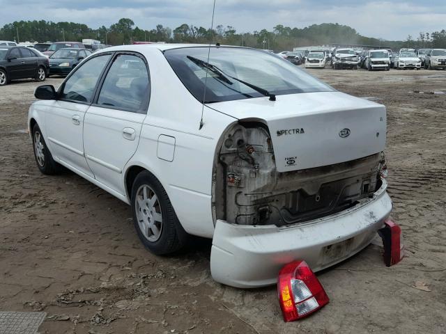 KNAFB161035107547 - 2003 KIA SPECTRA GS WHITE photo 3