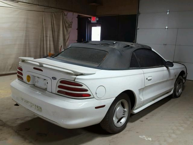 1FALP4449SF180646 - 1995 FORD MUSTANG WHITE photo 4