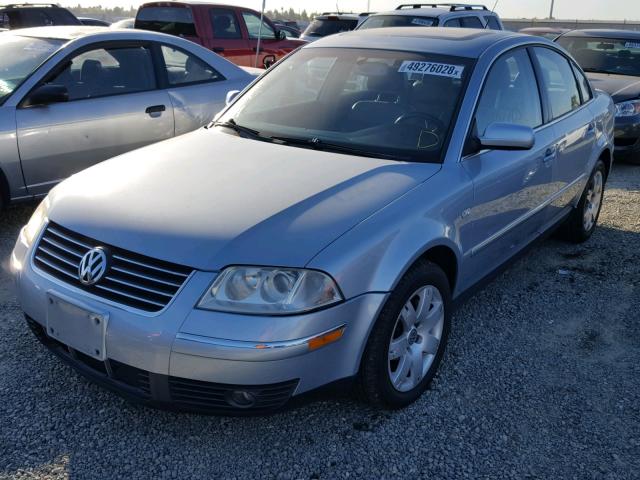WVWRH63B43P254080 - 2003 VOLKSWAGEN PASSAT GLX BLUE photo 2