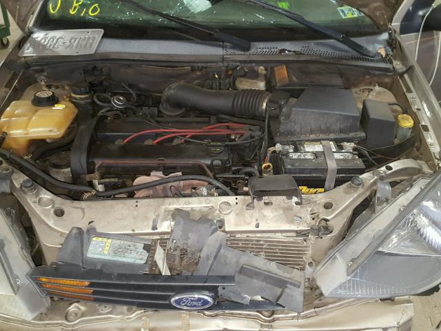 1FAFP34333W128638 - 2003 FORD FOCUS SE C GOLD photo 10