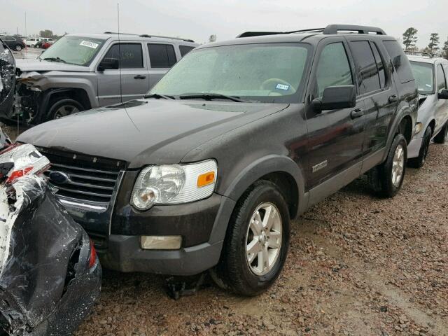 1FMEU63E36UA31325 - 2006 FORD EXPLORER X BROWN photo 2