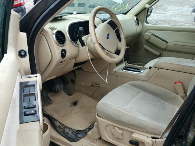 1FMEU63E36UA31325 - 2006 FORD EXPLORER X BROWN photo 9