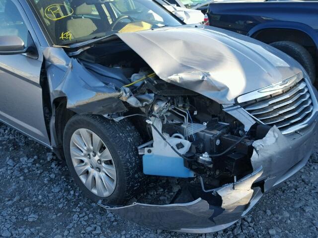 1C3CCBAB7DN525781 - 2013 CHRYSLER 200 LX SILVER photo 9