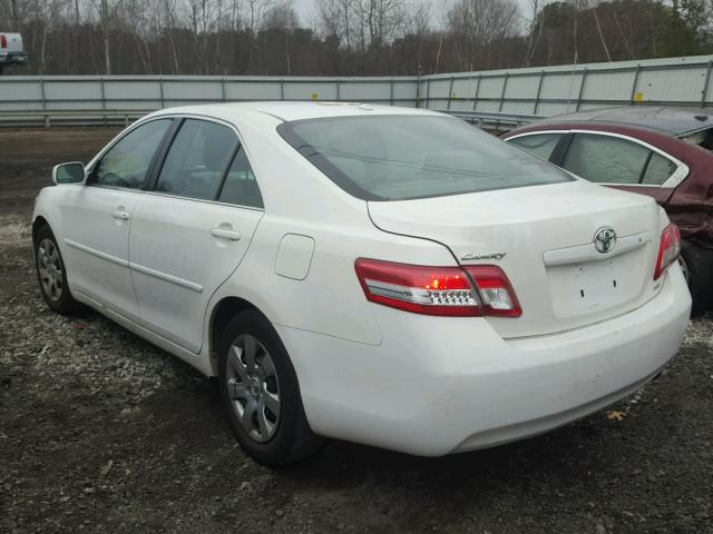 4T4BF3EK1BR209196 - 2012 TOYOTA CAMRY WHITE photo 3