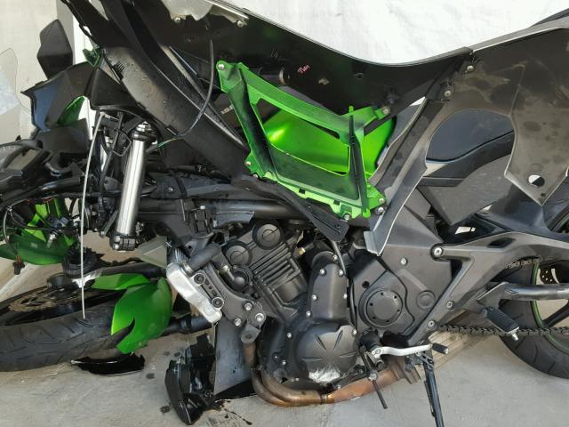 JKAEXEE10GDA22046 - 2016 KAWASAKI EX650 E GREEN photo 9