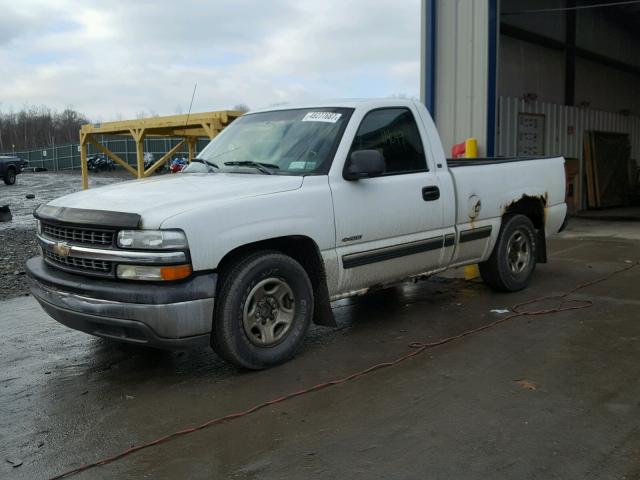 1GCEC14W4YZ277811 - 2000 CHEVROLET SILVERADO WHITE photo 2