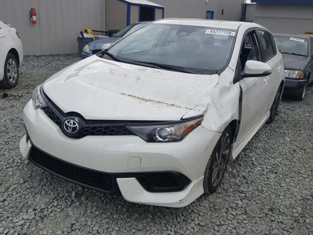 JTNKARJE3HJ543297 - 2017 TOYOTA COROLLA IM WHITE photo 2