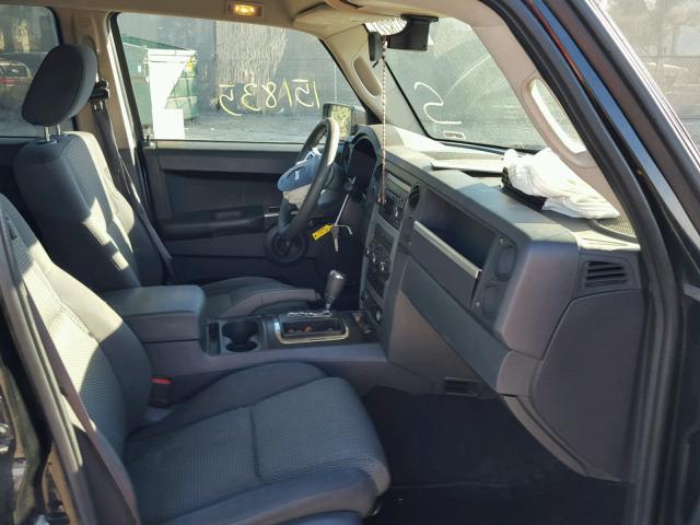1J8HH48K68C115519 - 2008 JEEP COMMANDER შავი ფოტო 5