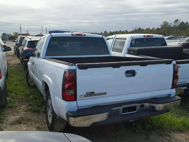 1GCEC19VX6Z300487 - 2006 CHEVROLET SILVERADO WHITE photo 3