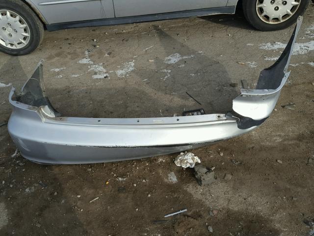 1HGCG56481A110162 - 2001 HONDA ACCORD LX SILVER photo 9