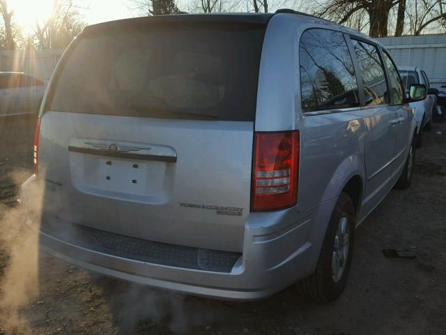 2A8HR54179R674022 - 2009 CHRYSLER TOWN & COU SILVER photo 4