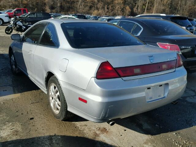 1HGCG22582A001554 - 2002 HONDA ACCORD EX SILVER photo 3