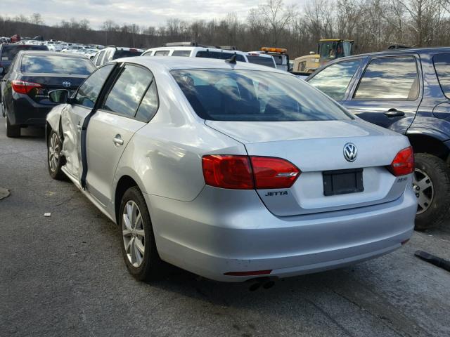 3VWDZ7AJ7BM374075 - 2011 VOLKSWAGEN JETTA SE SILVER photo 3