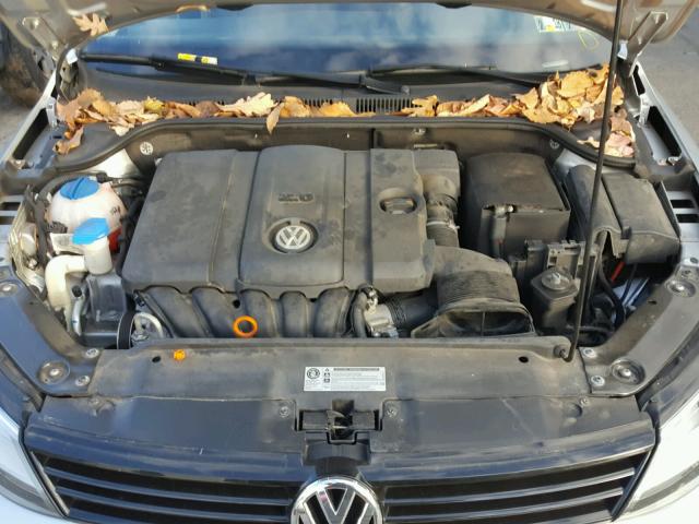 3VWDZ7AJ7BM374075 - 2011 VOLKSWAGEN JETTA SE SILVER photo 7