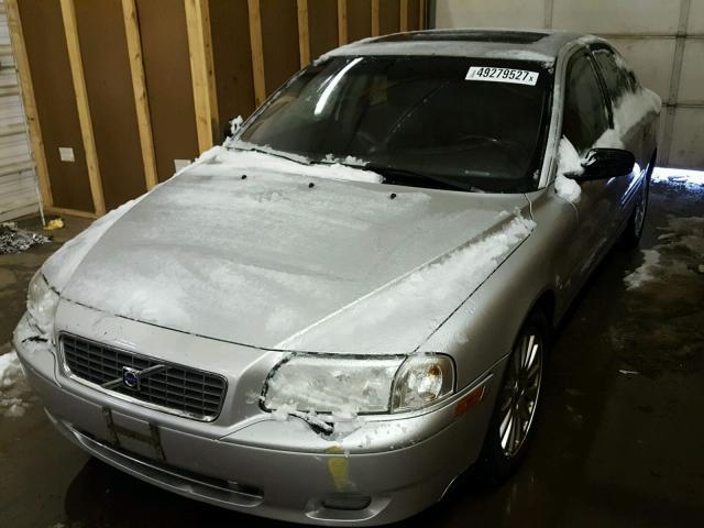 YV1TH592261439205 - 2006 VOLVO S80 2.5T SILVER photo 2