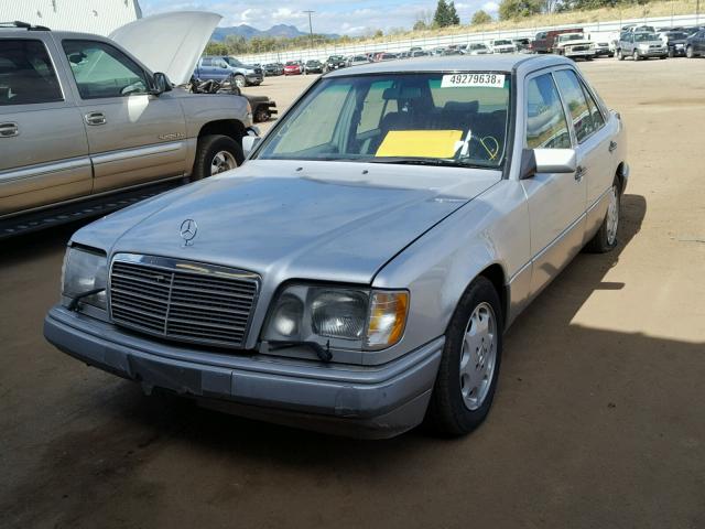 WDBEB31E5SC210167 - 1995 MERCEDES-BENZ E 300D SILVER photo 2