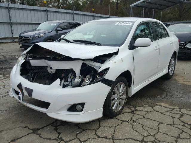 2T1BU4EE7AC490923 - 2010 TOYOTA COROLLA BA WHITE photo 2