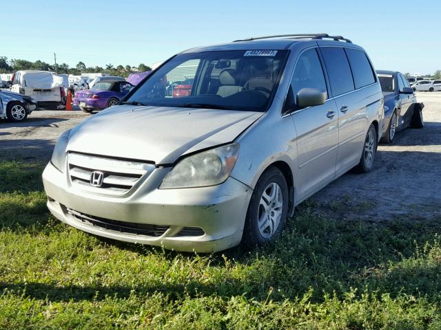 5FNRL38455B008580 - 2005 HONDA ODYSSEY EX GRAY photo 2