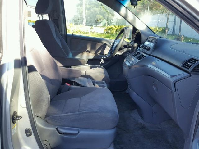 5FNRL38455B008580 - 2005 HONDA ODYSSEY EX GRAY photo 5