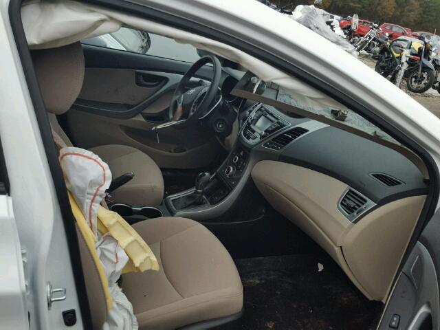 5NPDH4AE2EH478670 - 2014 HYUNDAI ELANTRA SE WHITE photo 5