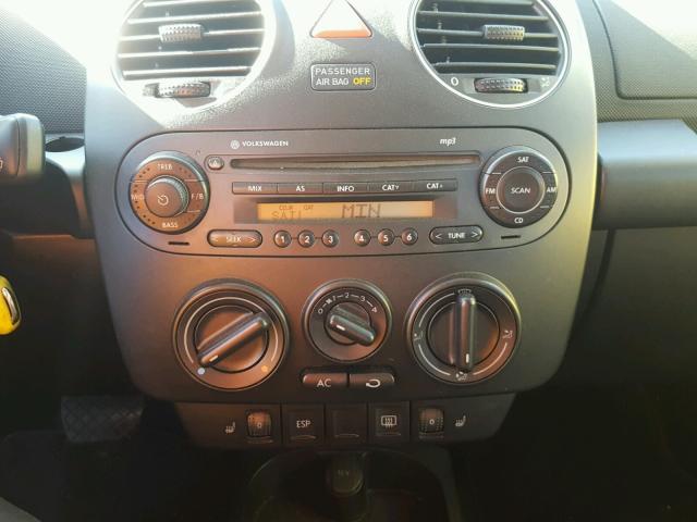 3VWRG3AG9AM013311 - 2010 VOLKSWAGEN NEW BEETLE ყვითელი ფოტო 9