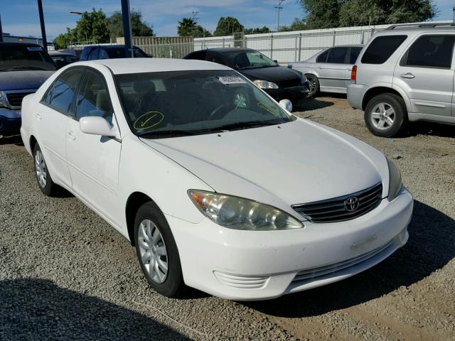 4T1BE32K96U748124 - 2006 TOYOTA CAMRY LE WHITE photo 1