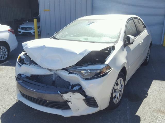 5YFBPRHE6GP374203 - 2016 TOYOTA COROLLA EC WHITE photo 2