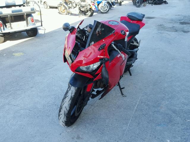 JH2SC59018M009088 - 2008 HONDA CBR1000RR RED photo 2