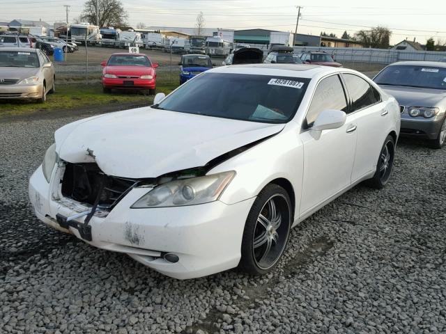 JTHBJ46G772005453 - 2007 LEXUS ES 350 WHITE photo 2