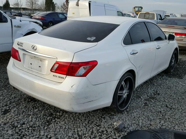 JTHBJ46G772005453 - 2007 LEXUS ES 350 WHITE photo 4