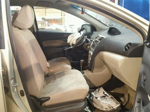 JTDBT923871096492 - 2007 TOYOTA YARIS GOLD photo 5