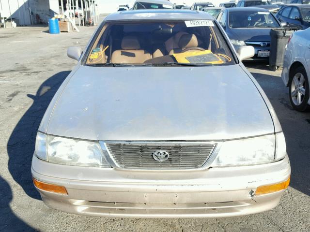 4T1GB11EXSU048993 - 1995 TOYOTA AVALON XLS TAN photo 9