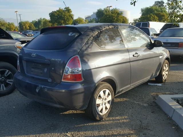 KMHCM36C89U105312 - 2009 HYUNDAI ACCENT GS GRAY photo 4