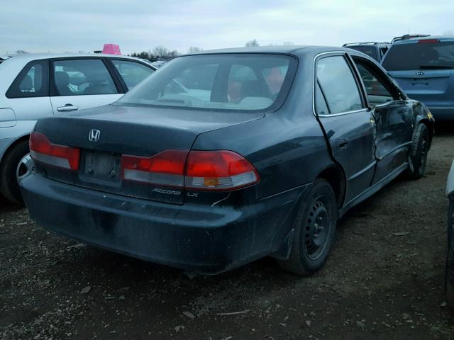 1HGCG56421A112716 - 2001 HONDA ACCORD LX GREEN photo 4