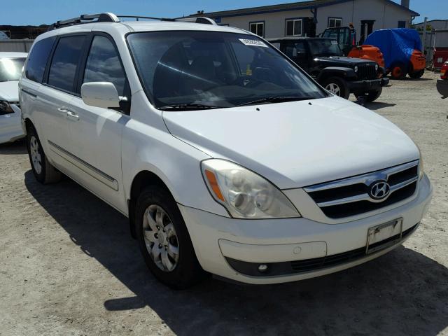 KNDMC233076024168 - 2007 HYUNDAI ENTOURAGE WHITE photo 1