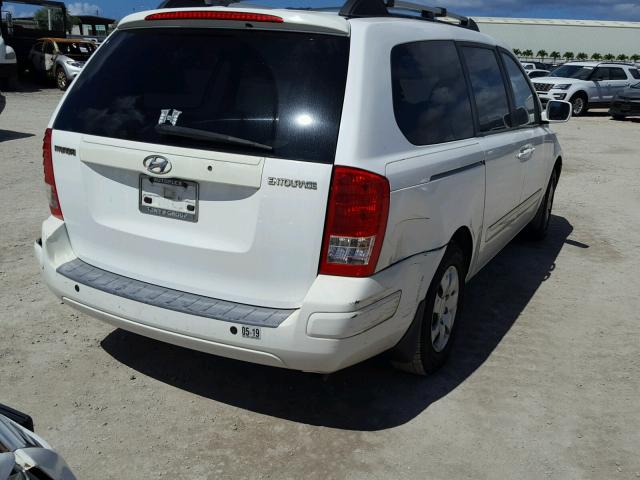 KNDMC233076024168 - 2007 HYUNDAI ENTOURAGE WHITE photo 4