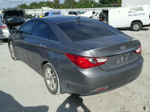 5NPEC4AC9BH246984 - 2011 HYUNDAI SONATA SE GRAY photo 3