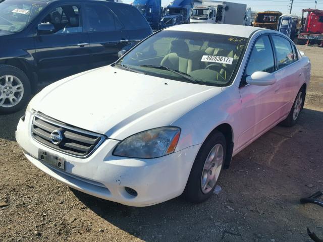 1N4AL11D82C221260 - 2002 NISSAN ALTIMA BAS WHITE photo 2