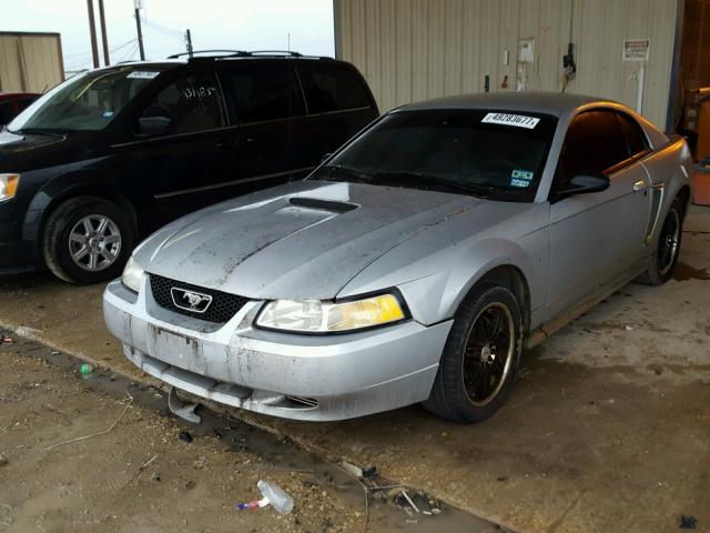 1FAFP4048XF215817 - 1999 FORD MUSTANG SILVER photo 2